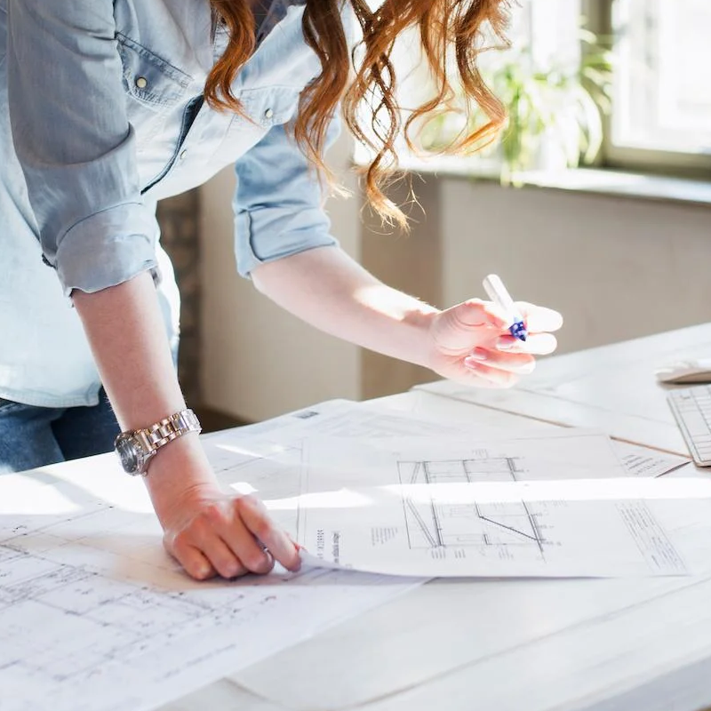 interior-designer-800x800